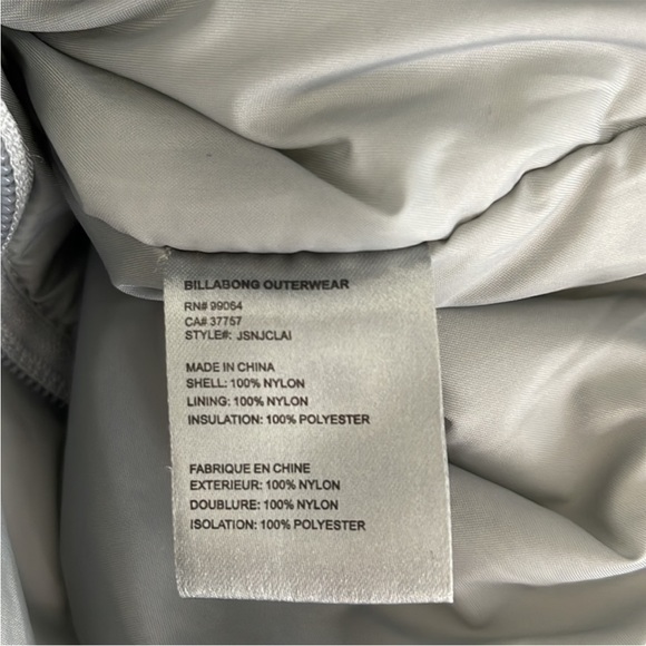 Billabong Black White Spellout Graphic Logo Snowboard Ski Jacket Coat vented M - Picture 12 of 13